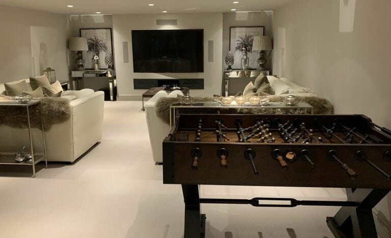 Stunning Manor House with Pool image 26