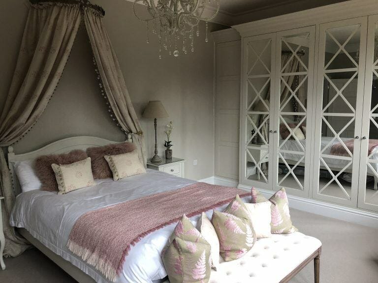 Stunning Manor House with Pool image 32
