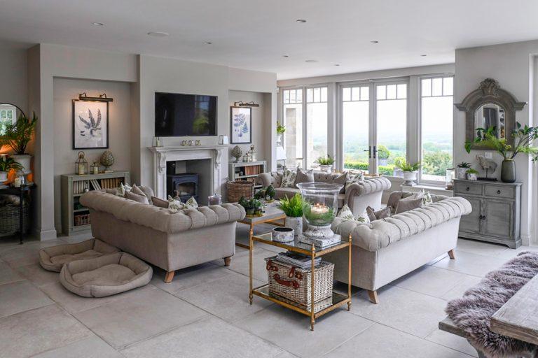 Stunning Manor House with Pool image 17
