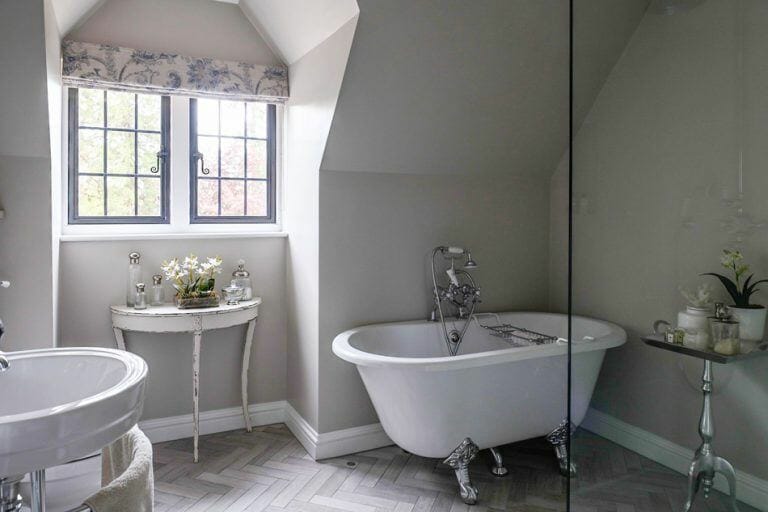 Stunning Manor House with Pool image 38
