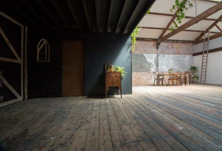 Hackney Warehouse image 15