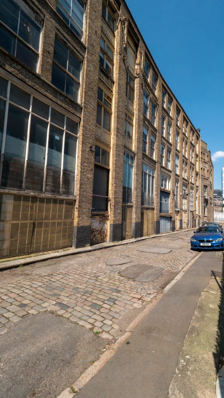 Textile Factory / Warehouse / Offices image 3