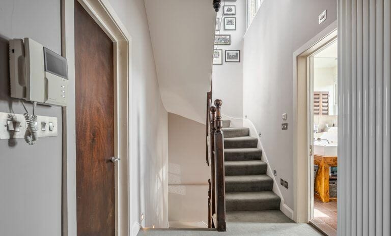 Telford Avenue image 15