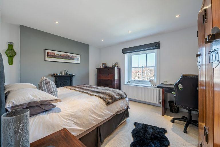 Telford Avenue image 39
