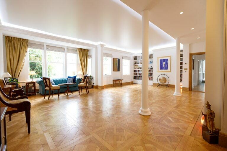 North London Bungalow image 4