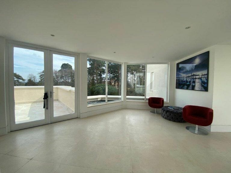 Modern Weybridge Mansion image 67