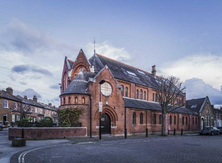 Converted church in Central London image 2