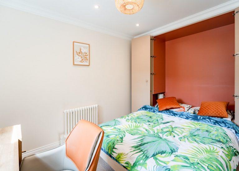 Well Appointed Home with Yoga Studio image 5