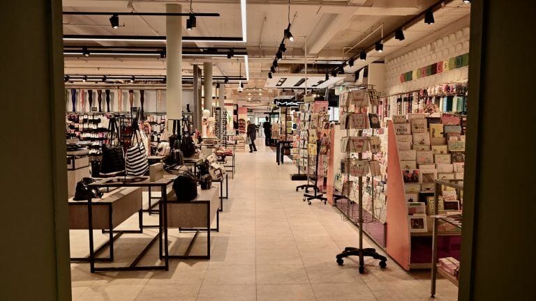Department Store image 7