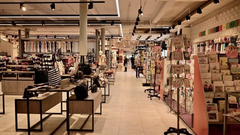 Department Store image 8