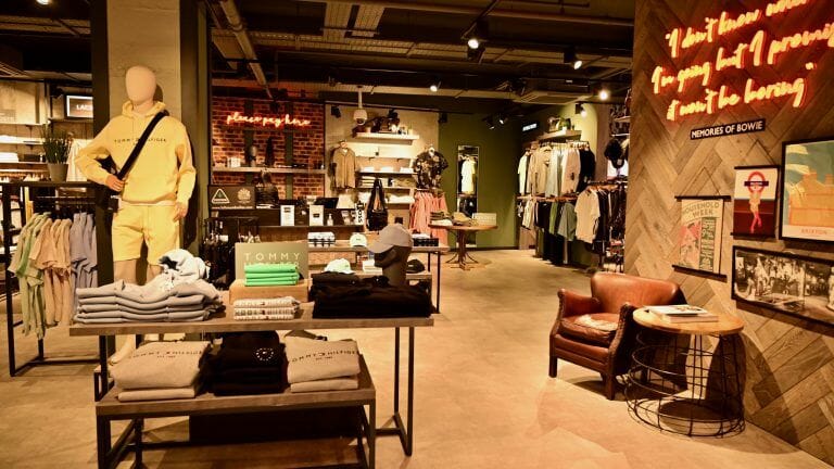 Department Store image 15