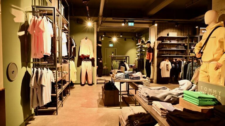 Department Store image 18