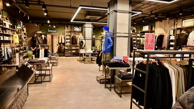 Department Store image 33