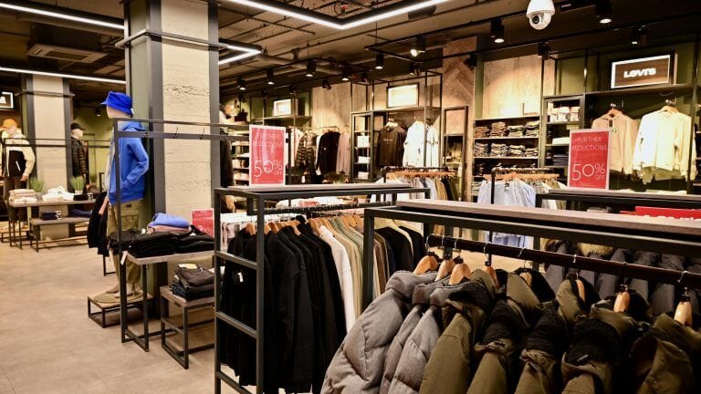 Department Store image 34