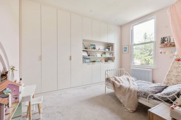 Refurbed Edwardian Mill Hill Home image 12
