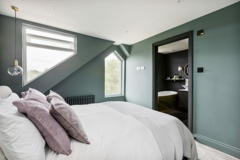 Refurbed Edwardian Mill Hill Home image 15