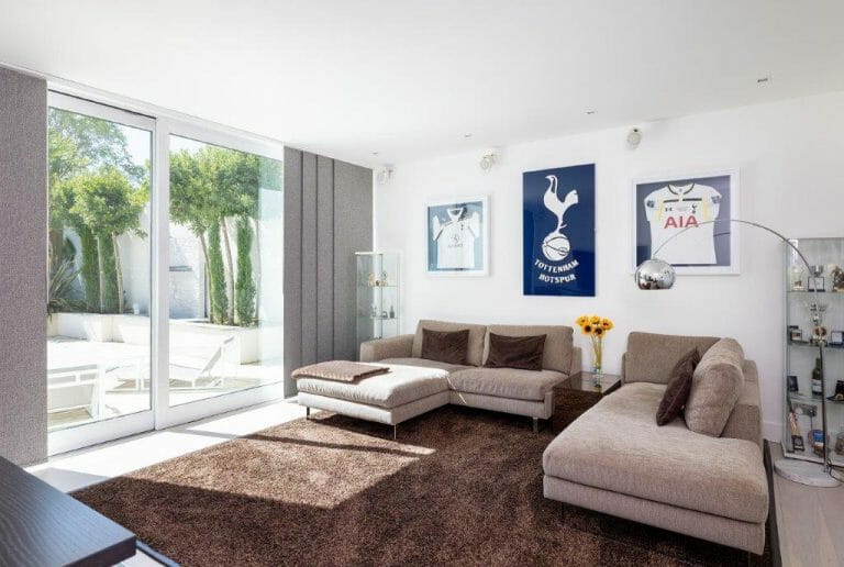 Mill Hill Modern Home image 8