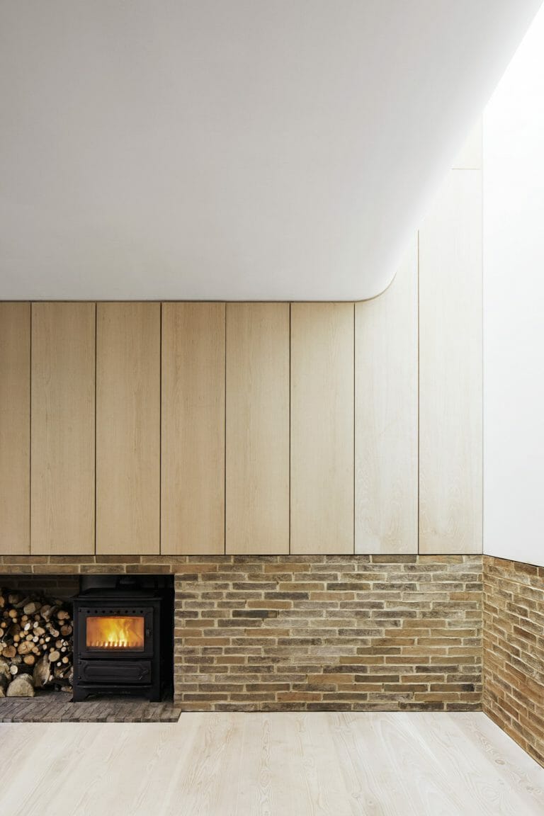 Modern Grand Designs House in Kew image 7