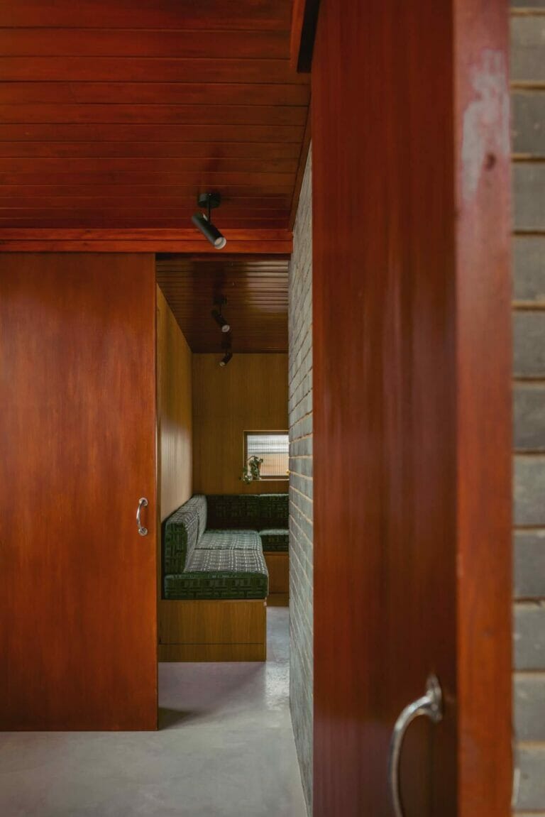Californian/ Scandinavian Mid-Century Modernist London House image 3