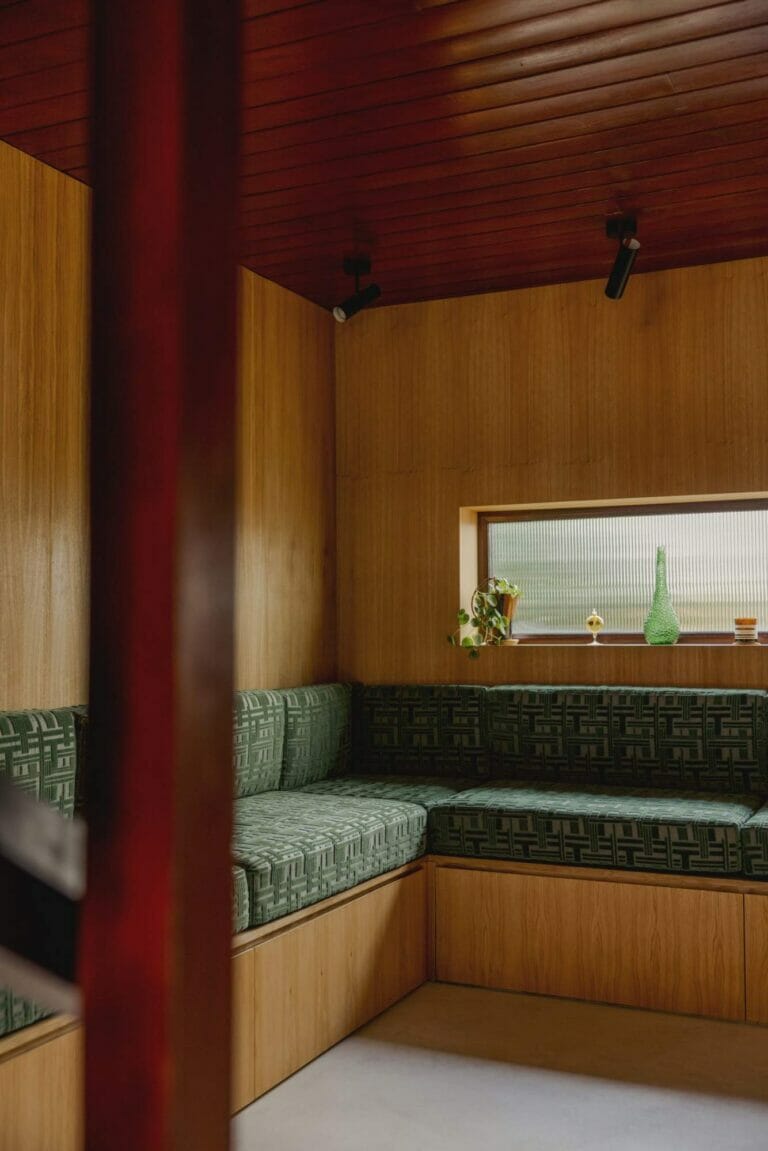 Californian/ Scandinavian Mid-Century Modernist London House image 11
