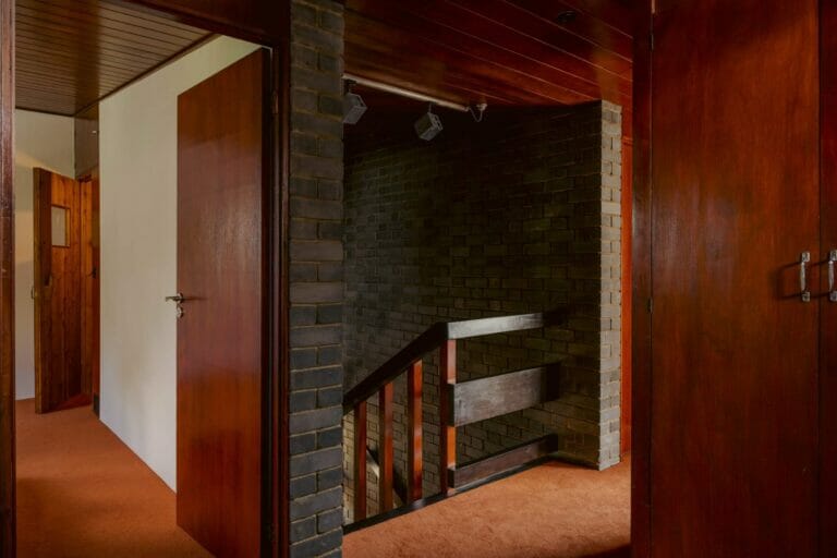 Californian/ Scandinavian Mid-Century Modernist London House image 20