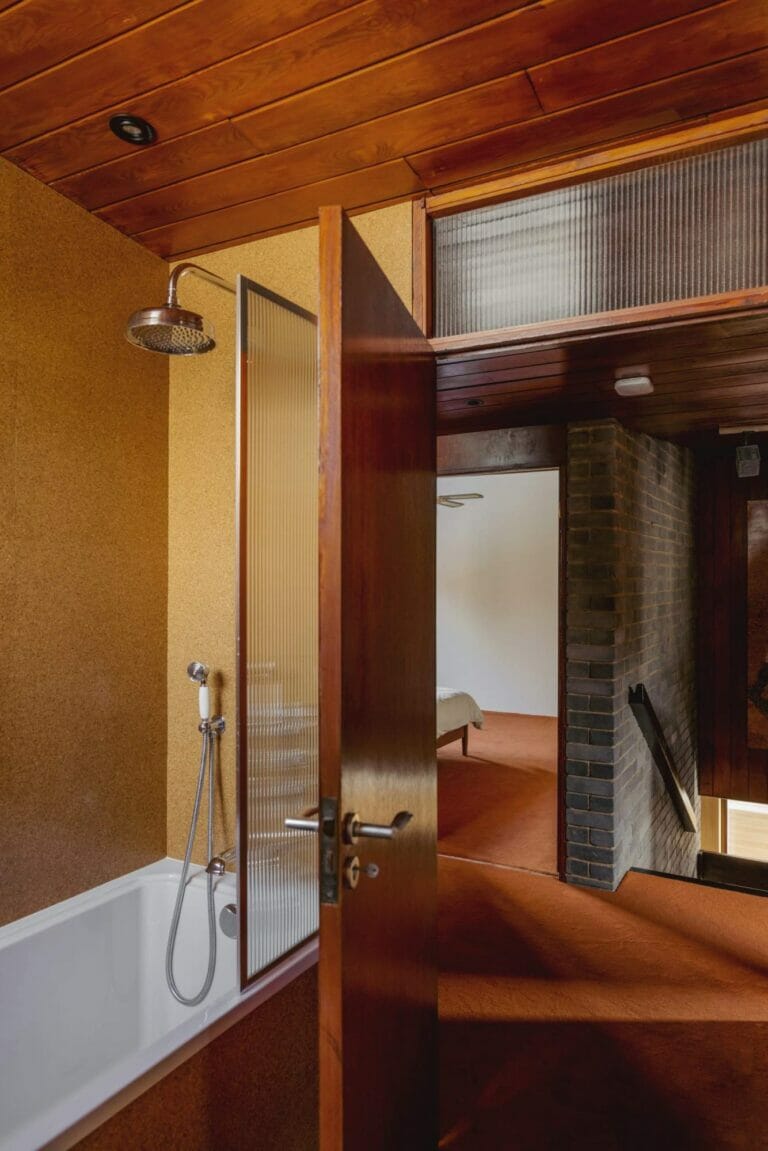 Californian/ Scandinavian Mid-Century Modernist London House image 24