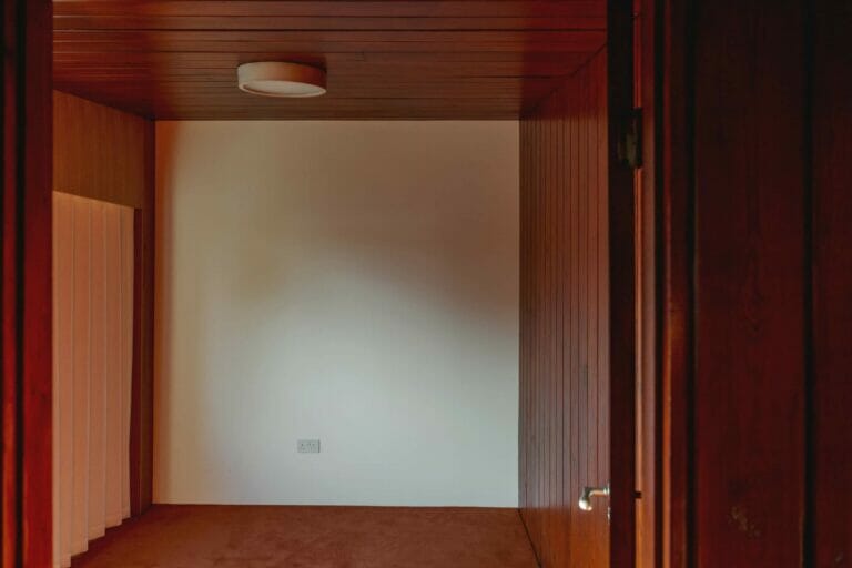 Californian/ Scandinavian Mid-Century Modernist London House image 36