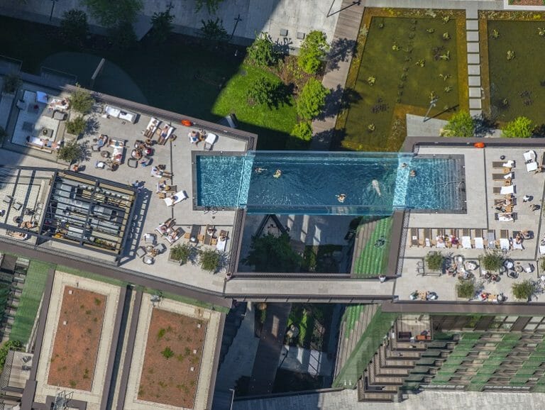 Suspended Sky Pool in Central London image 10