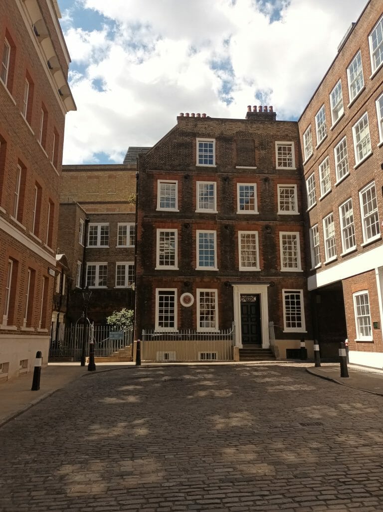 Grade I Listed Central House image 1