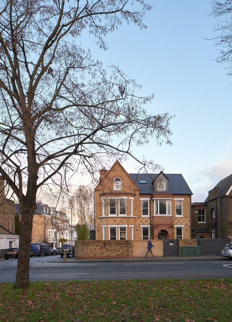 Bollingbroke Townhouse image 3
