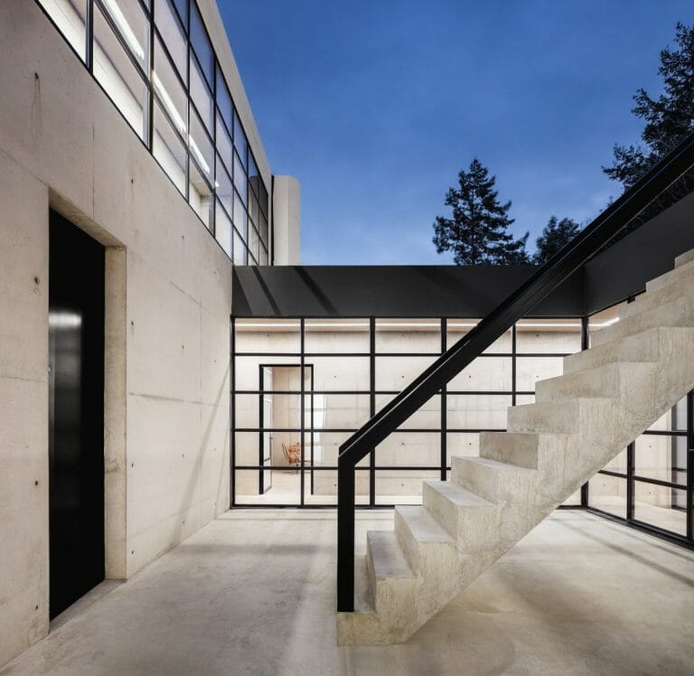 Ultra-Modern Grand Design House image 6