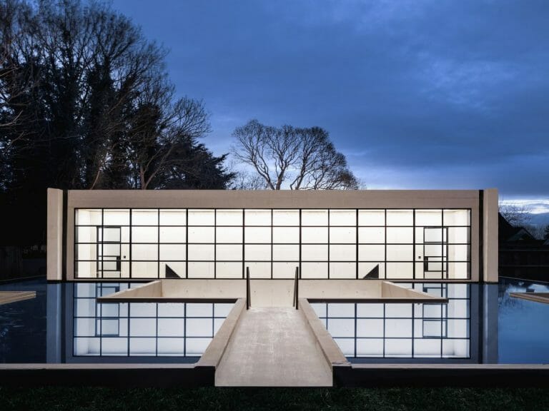 Ultra-Modern Grand Design House image 3