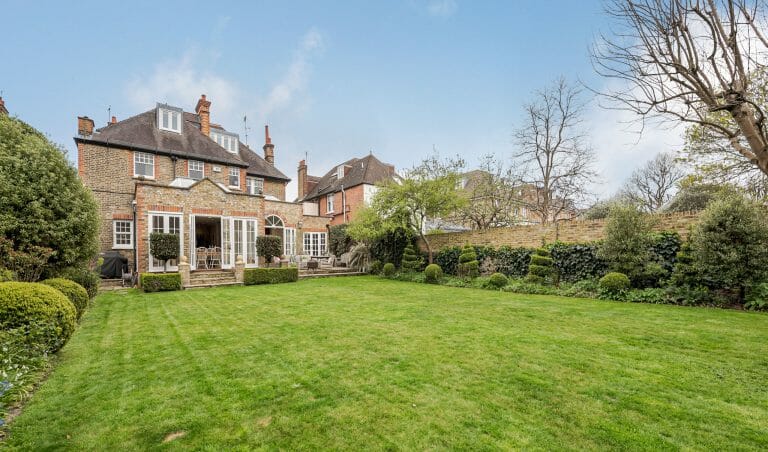 Modernised Edwardian Home in Putney image 46