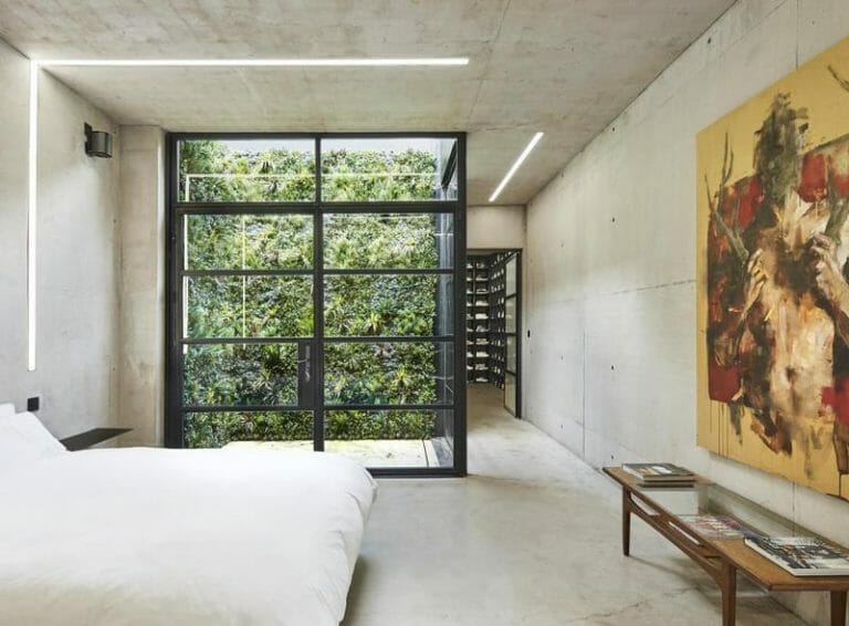 Ultra-Modern Grand Design House image 14
