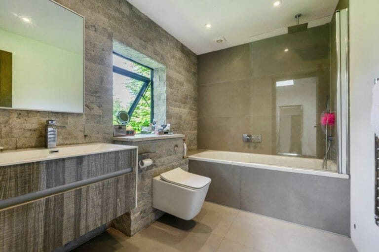 Grand Designs Surrey Home image 35