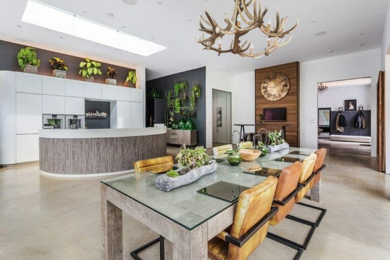 Grand Designs Surrey Home image 2