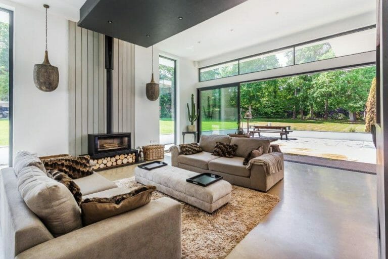 Grand Designs Surrey Home image 19