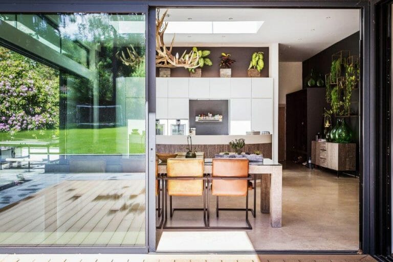 Grand Designs Surrey Home image 8