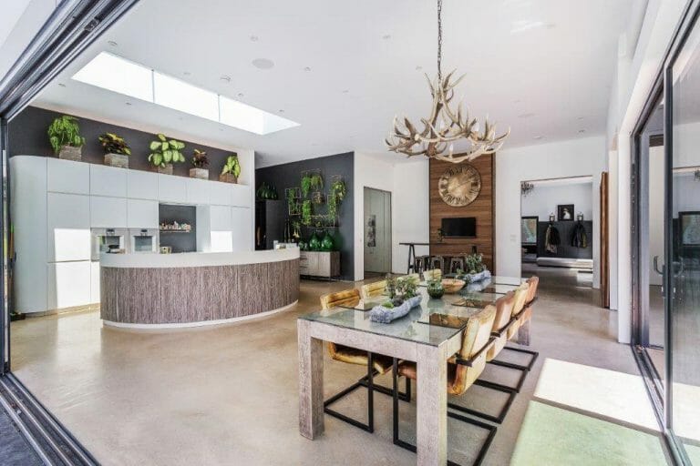 Grand Designs Surrey Home image 1