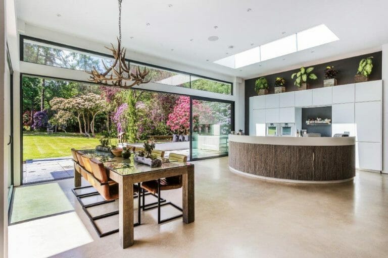 Grand Designs Surrey Home image 12