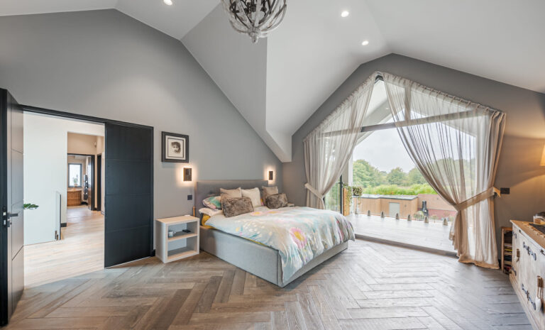 Leatherhead Grand Designs image 34