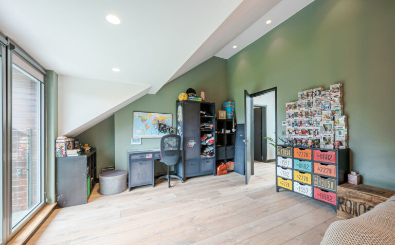 Leatherhead Grand Designs image 38