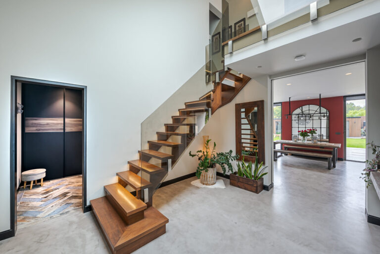 Leatherhead Grand Designs image 6