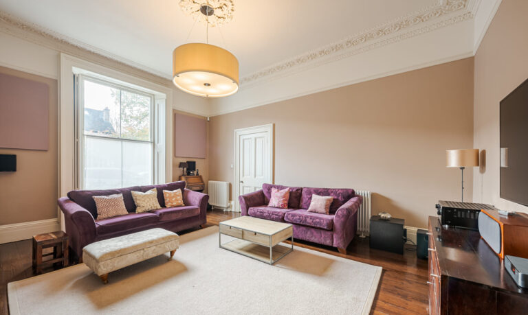 Converted Vicarage Clapham image 8