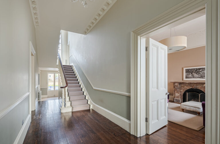 Converted Vicarage Clapham image 15
