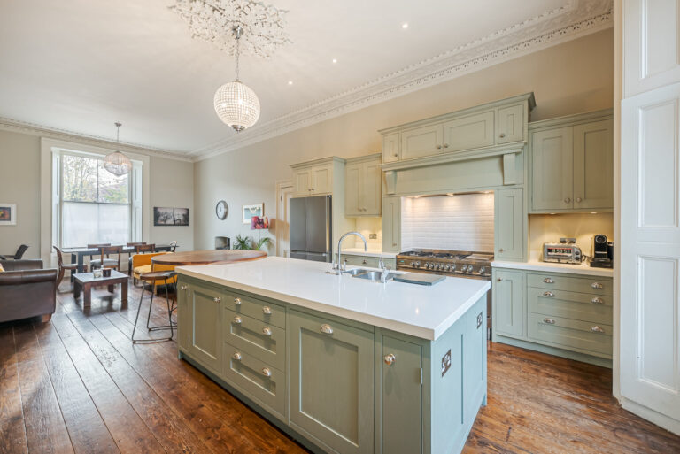 Converted Vicarage Clapham image 3