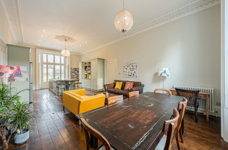 Converted Vicarage Clapham image 5