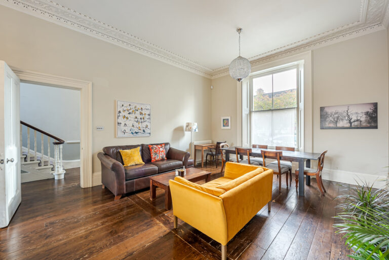 Converted Vicarage Clapham image 7