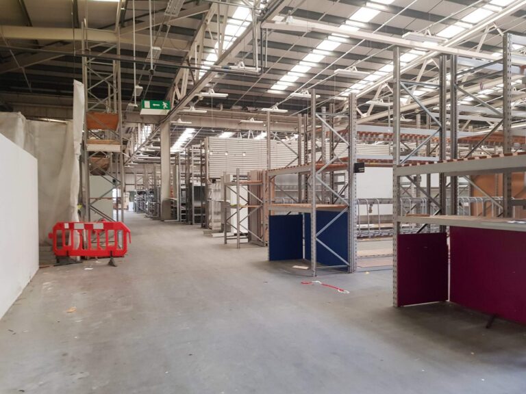 Former Distribution Warehouse Available for Short Term Production Hires image 8