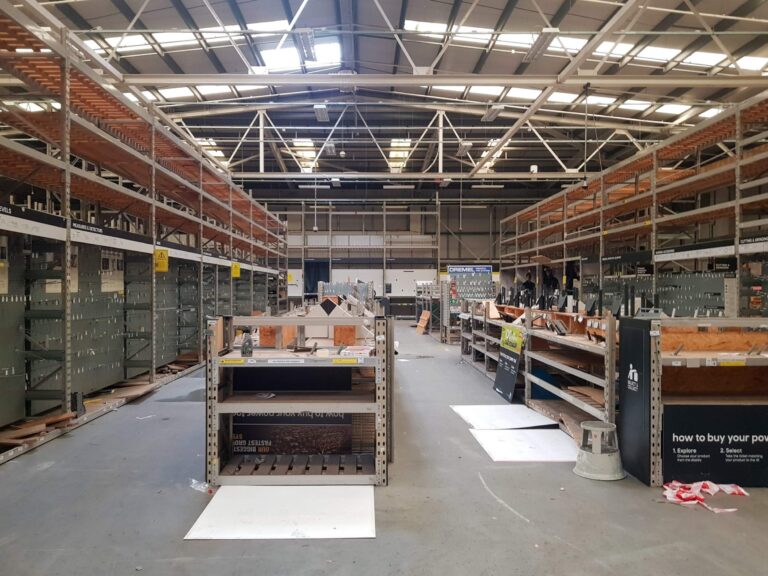 Former Distribution Warehouse Available for Short Term Production Hires image 1